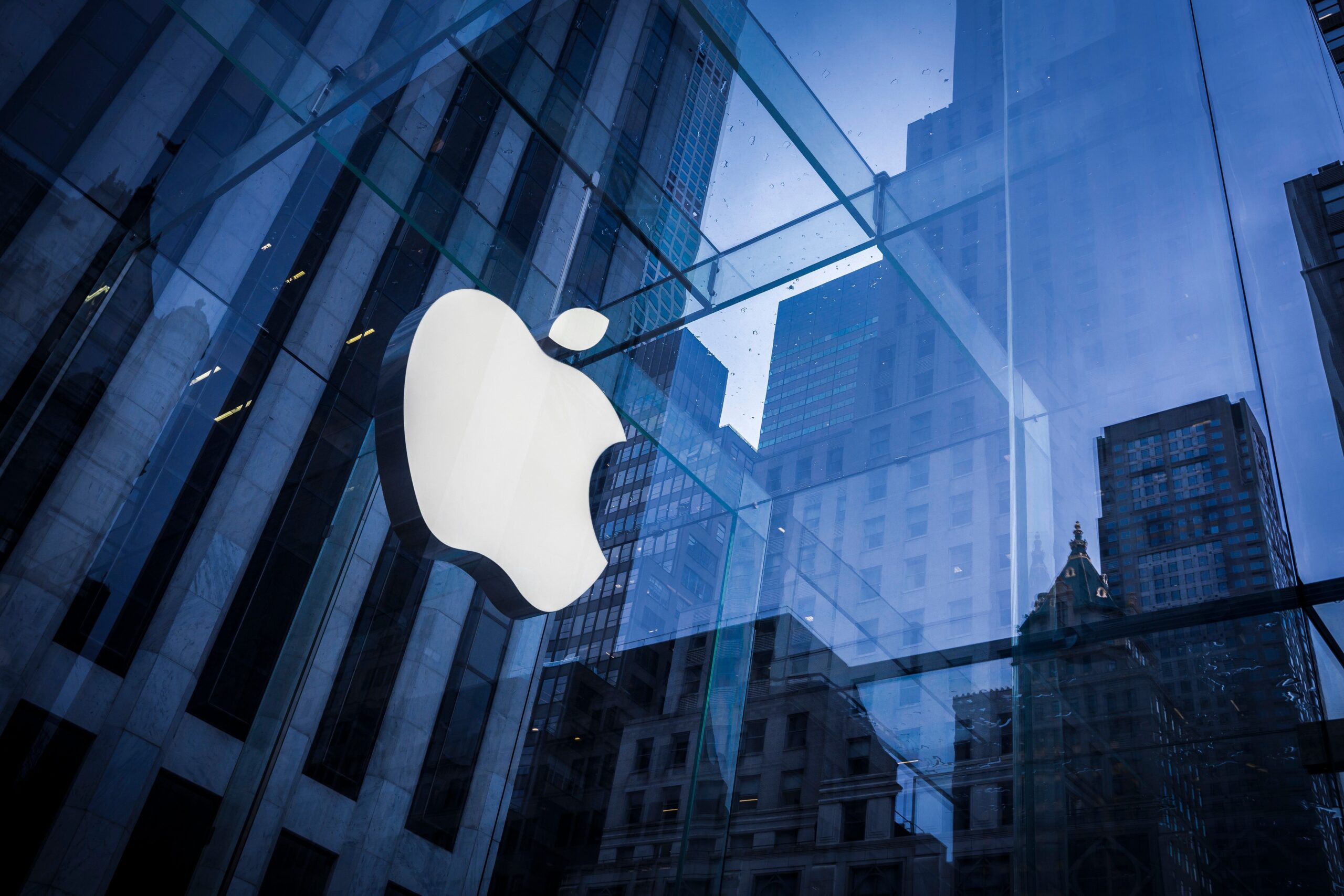 Apple и Tesla на блокчейне